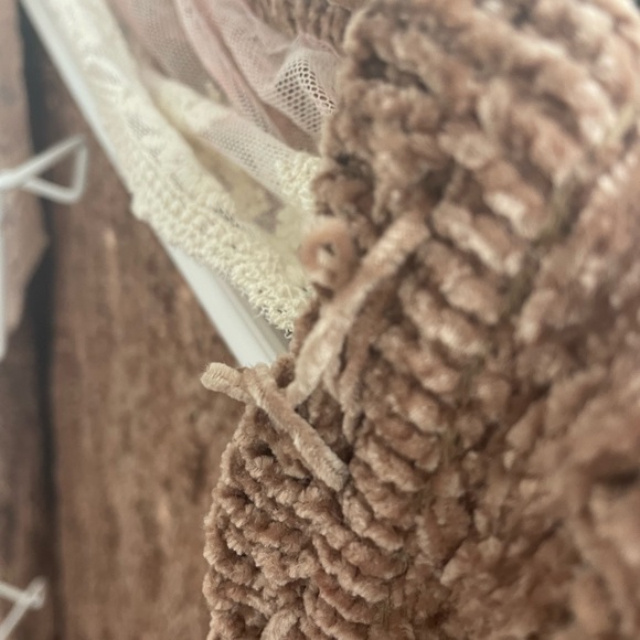 POL brown chenille long cardigan with lace detail - Picture 5 of 5